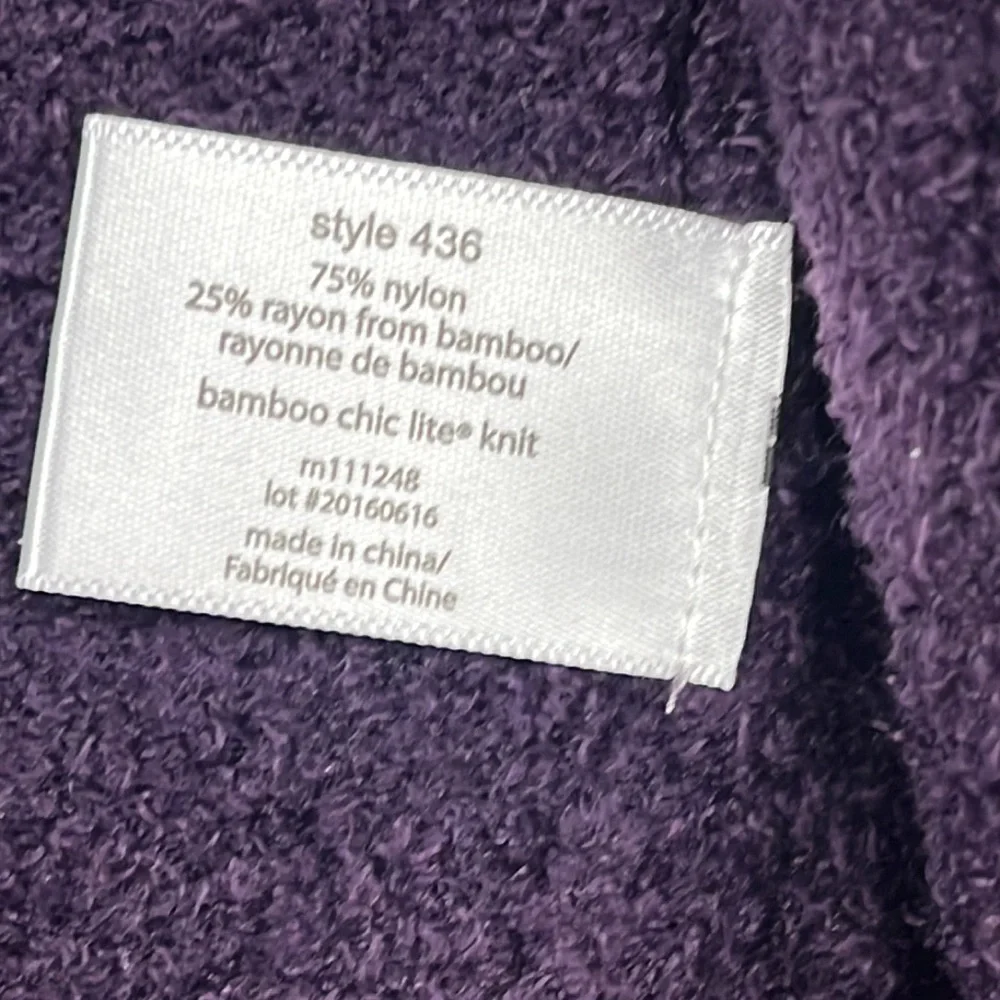 Barefoot Dreams women’s Bamboo Chic Lite cardigan in purple. Size L/XL - Picture 7 of 11